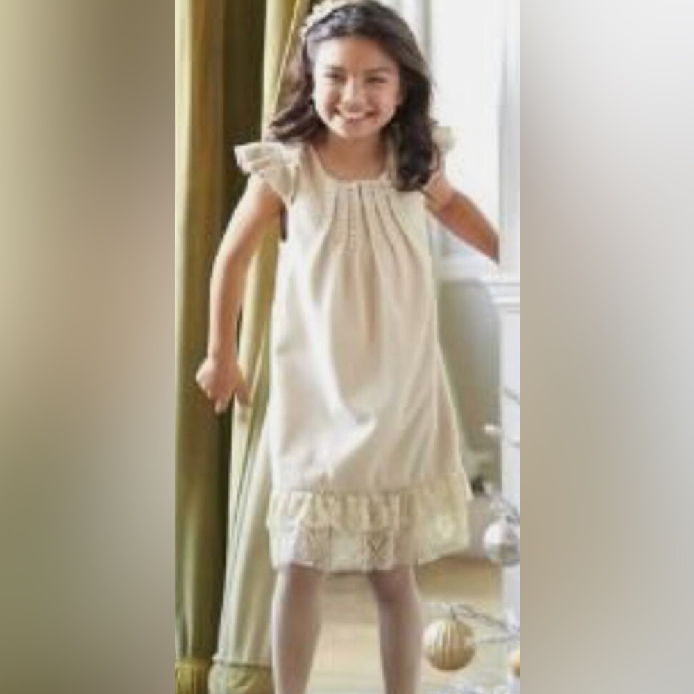 Chasing Fireflies Miss Treasures Girls Lace and Pearl Formal Dress  Size 12